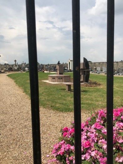 Cimetière de Broin